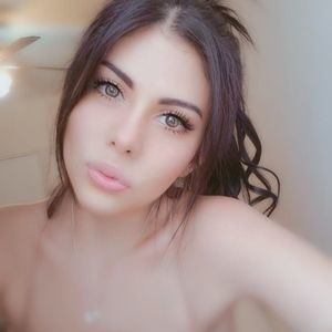 Meet your Posher, Vivian